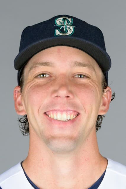 Logan Gilbert